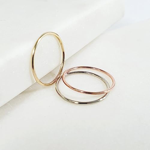 Solid 14k Gold Thin Stacking Ring (yellow-gold, 7)