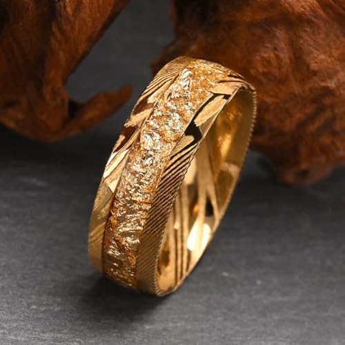 Concept Knight Gold Damascus Steel Rings for Men Hammered Mens Wedding Band