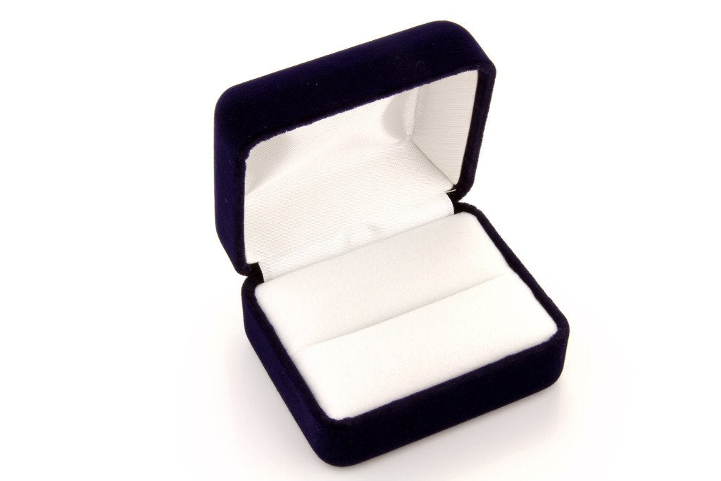 14k White Gold 4mm SOLID Plain Wedding Band - Size 9