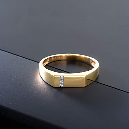 Gem Stone King Men's Custom Engraving Lazer Cut 10K Solid Yellow Gold White Diamond Wedding Anniversary Ring for Men| Size 11
