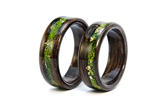 VyTvir Wood Ring for Men Wedding Band with Green Moss Mens Wedding Ring