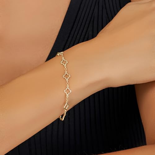 Floreo 14k Yellow Gold 7mm Clover Outline Link Charm Bracelet, 7 Inch