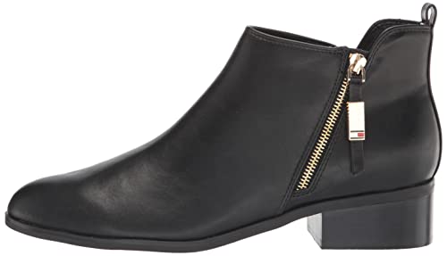 Tommy Hilfiger Women's Wright2 Bootie, Black, 8.5