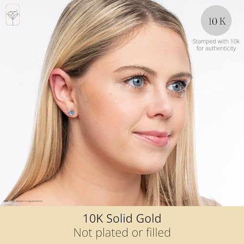 MAX + STONE 10k White Gold 5mm Princess Cut August Birthstone Peridot Square Stud Earrings for Women