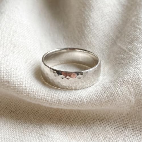 P3 POMPEII3 Pompeii Mens 7mm 14K White Gold Polished Hammered Wedding Ring Band - Size 9.5