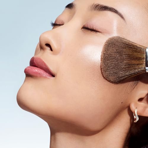 Clinique True Highlight Weightless Illuminator Highlighter | Luminous Glow + Natural Radiance, Moonlit Pearl