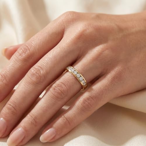 P3 POMPEII3 Pompeii 1/2ct 14K Yellow Gold Channel Set Diamond Wedding Ring - Size 5.5