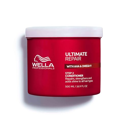 Wella Professionals ULTIMATE REPAIR Conditioner for Damaged Hair