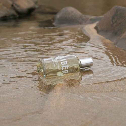 Laboratory Perfumes Amber Eau de Toilette | A Timeless, Evolving Fragrance | Fresh Greenery, Earthy Vetiver & Warm Amber | Effortlessly Elegant & Long-Lasting (100ml)