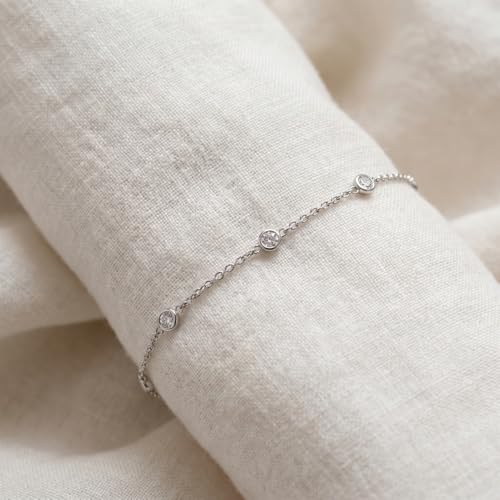 Pompeii 3/4 TCW 14k White Gold Round Diamond By Yard Station Bracelet