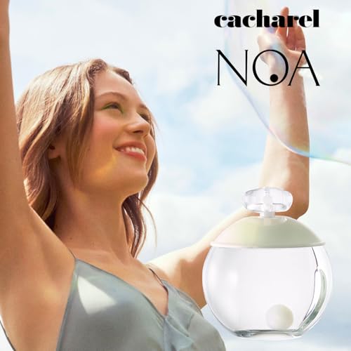 Cacharel Noa, Eau de Toilette for Women, Floral, Musky With Notes of Kinkan & White Musk 1.7 Fl. Oz.