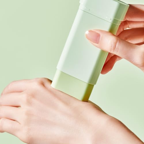 TOCOBO Cica Cooling Sun Stick SPF50+ PA++++ 1.69 fl. oz - Fermented Cica Complex, Cooling Sun Stick, Reduces Skin Temperature, Quick Soothing, Lightweight and Moisturizing Sun Stick