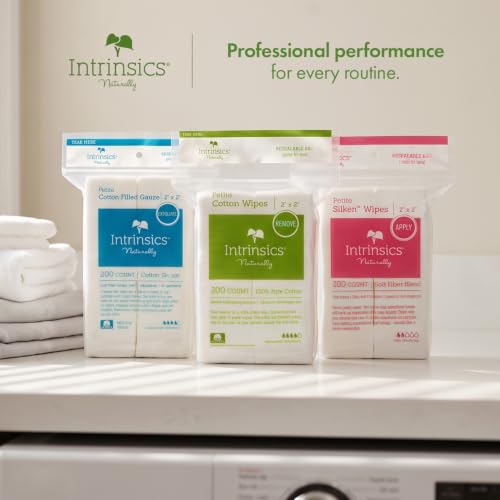 Intrinsics Petite Silken 2x2 Esthetic Wipes (200 Count) | 4-Ply Premium Lint-Free Facial Wipes & Cotton Pads for Face | Low-Absorbency Face Pads for Toner & Makeup Removal