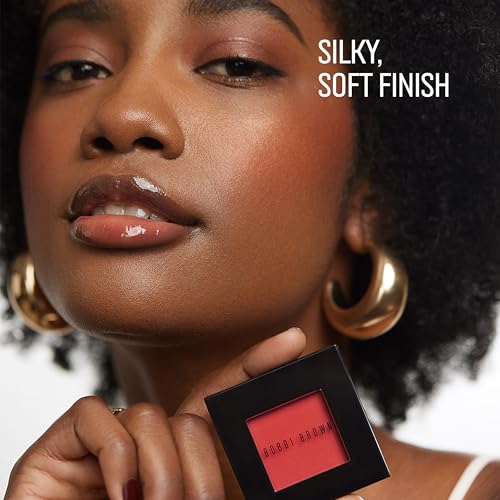 Bobbi Brown Blush | Natural-Looking Powder Blush with Buildable Formula for a Silky-Soft Finish, 0.12 Ounce, Tawny
