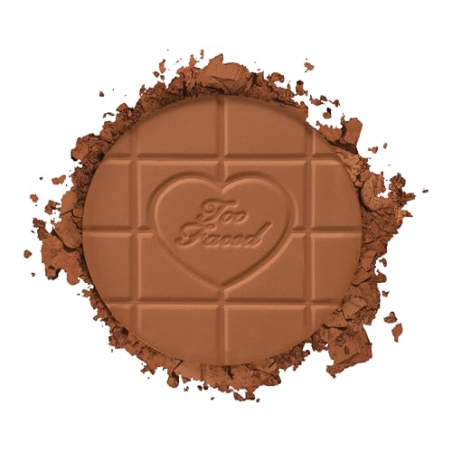 Too Faced Chocolate Soleil Matte Blurring Bronzer | Matte Bronzer Powder that Mimics Natural Skin for Blurred Sun-Kissed Effect, Travel Size, 0.07 Ounce