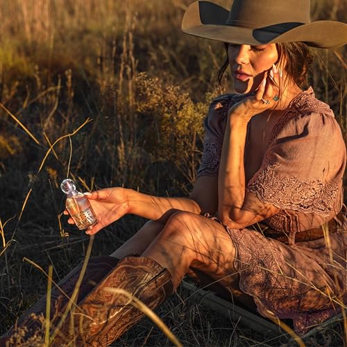 Tru Western Amber Waves Eau de Parfum 2.7 fl oz, Fragrance for Women, Full-Sized Perfume, Bold & Earthy Scent, Creamy Fig, Vanilla Blossom, Sandalwood, and Texas Cedar Notes, Long-Lasting