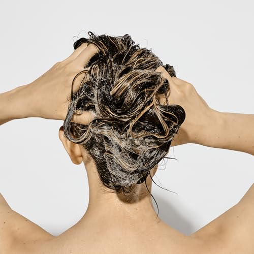 Bumble and bumble. Bond-Building Hair Repair Shampoo | Strengthens and Prevents Breakage| Smooths Frizz, Adds Shine | For Damaged Curly, Wavy, Straight Hair Types, 8.5 Fl Oz