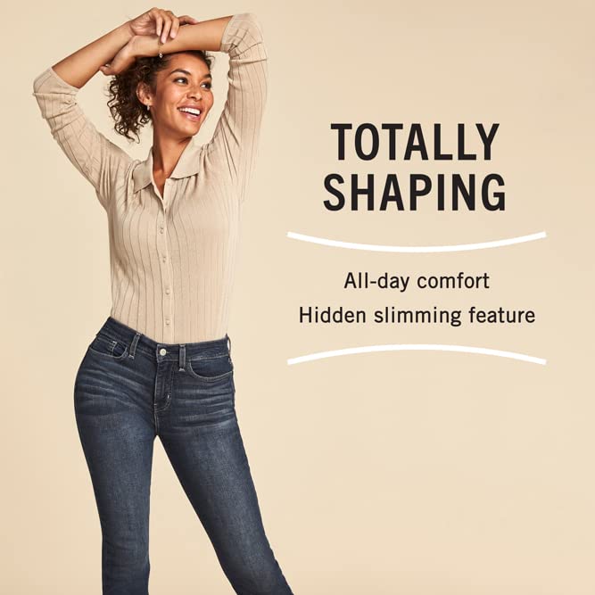 Signature by Levi Strauss & Co. Gold Women's Curvy Totally Shaping Straight Jeans, Blue Ice (New), 18 Medium