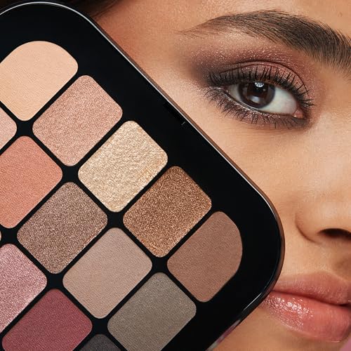 Kiko Milano Master Eyeshadow Palette 01, Palette With 15 Matte And Metallic Eyeshadows