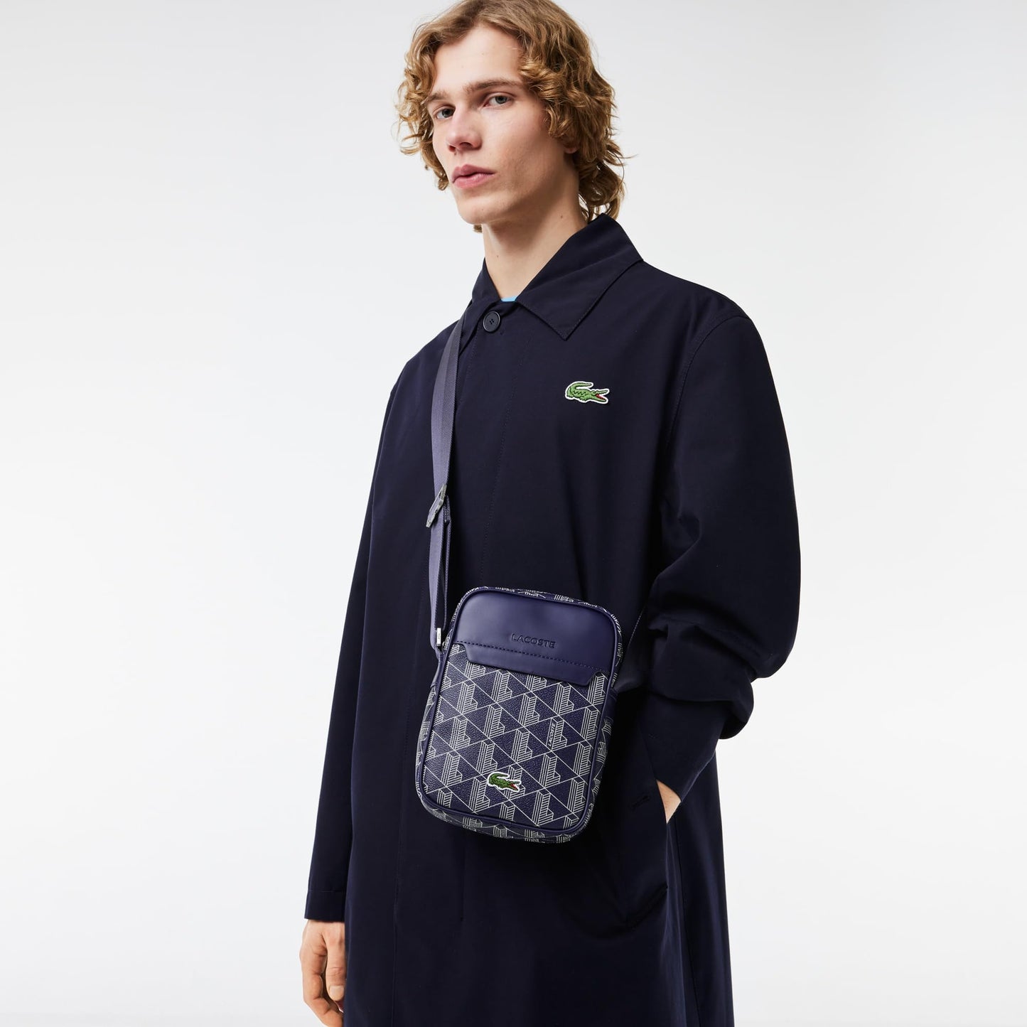 Lacoste Men's Vertical Camera Bag, Silver Chine/White-Navy Blue-Sunny, One