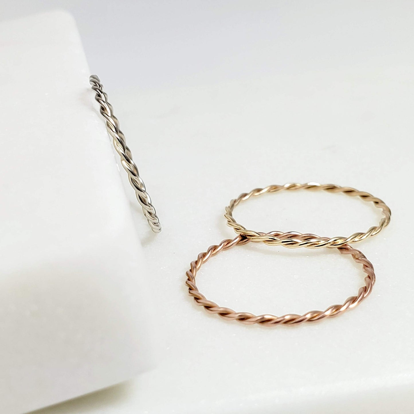 14k Solid Gold Thin Stacking Twist Ring (yellow-gold, 7)