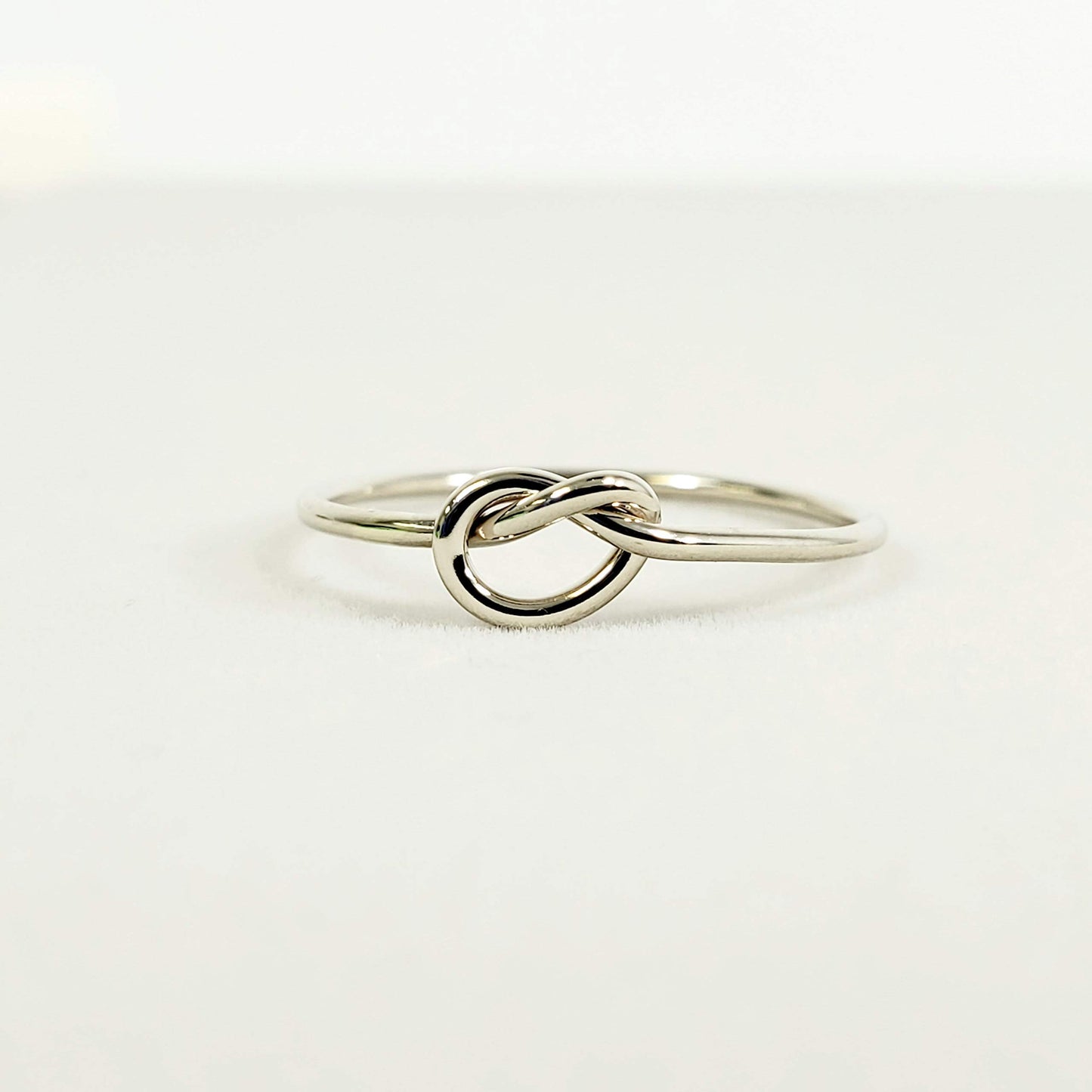 14k Solid Gold Stacking Knot Ring (yellow-gold, 7)