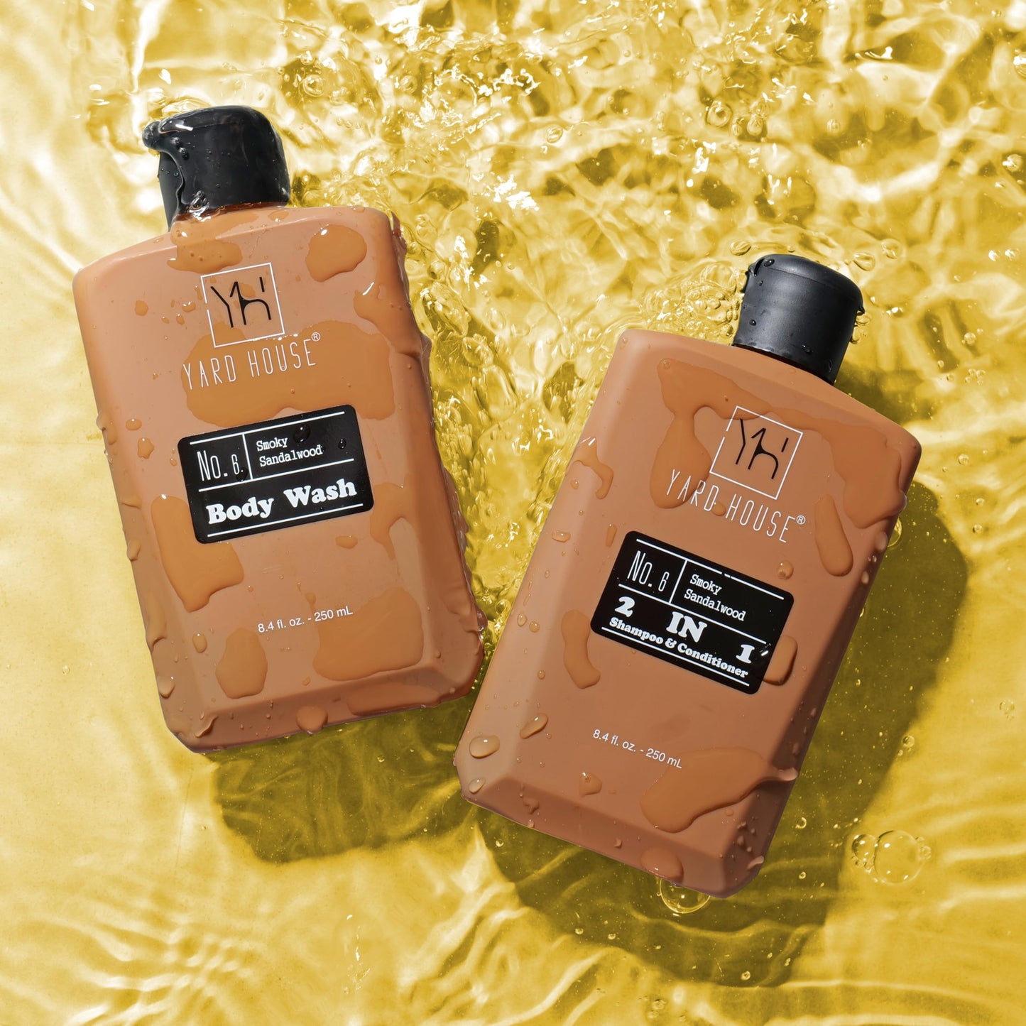 YARD HOUSE Luxury Mens Bath and Body Gift Set Basket For Him - Smoky Sandalwood - All Natural Skin Care Kit For Men w. Full Size Body Wash, Facial Scrub, Body Lotion, Deodorant in Leather Toiletry Bag