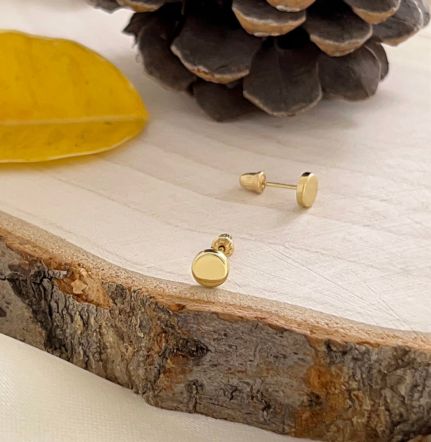 Hoberta Real 14k solid Round Yellow Gold Tiny Circle Stud Earrings with Screw back for Women Girls Men for Sensitive ears Small & Minimalist Dot Studs Jewelry for Gifts (5mm)
