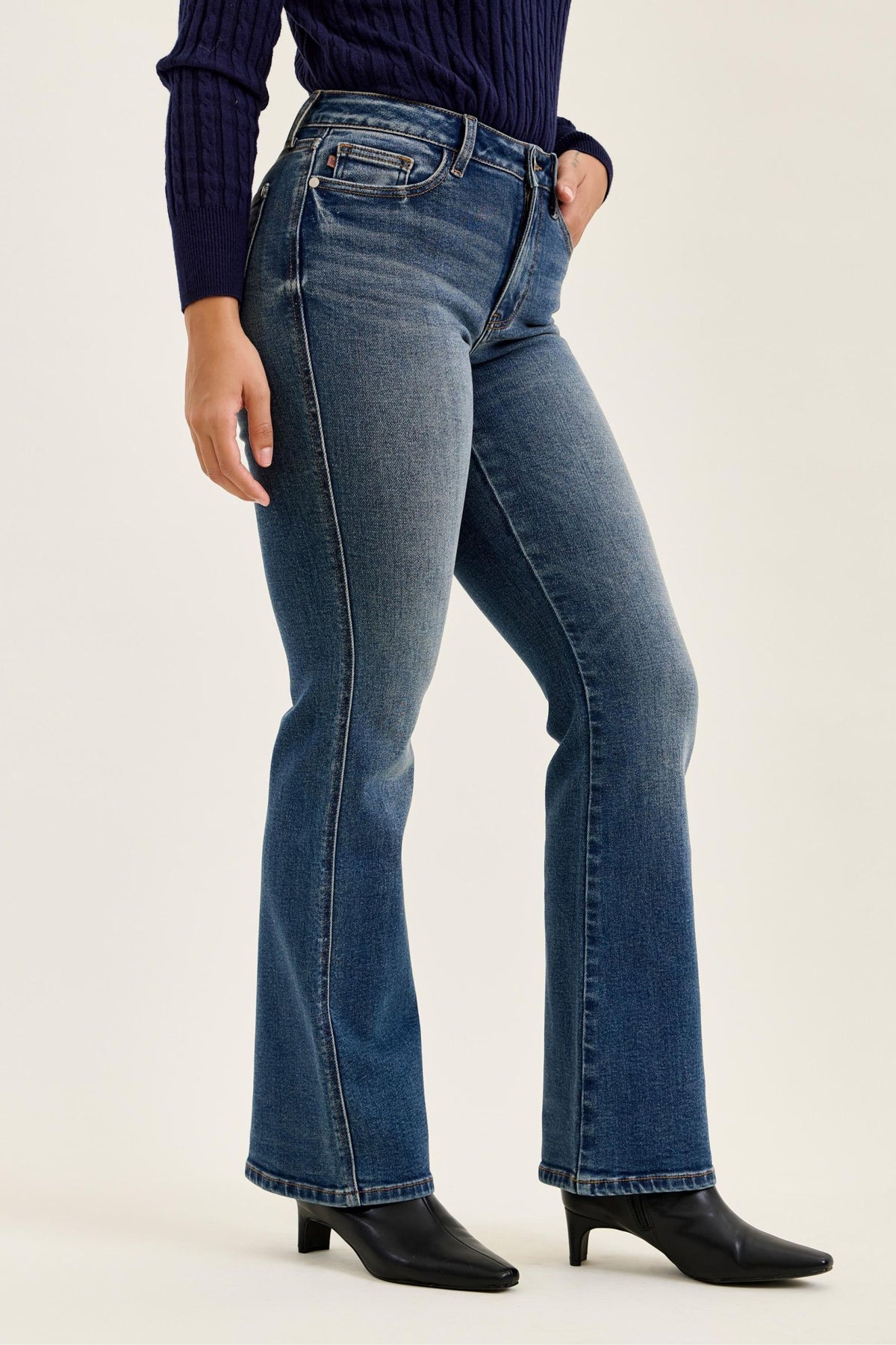 Judy Blue Mid Rise Daisy Bootcut Jeans – Dusk Rider Indigo Inseam 32"