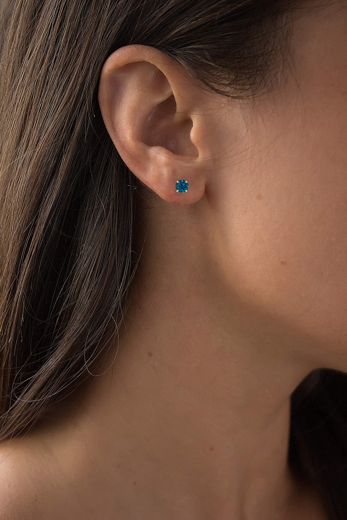 Genuine 14K Solid Yellow Gold 6mm Round Natural London Blue Topaz December Birthstone Stud Earrings
